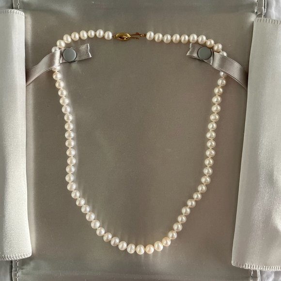 Pearl Strand Necklace with 14K Gold Clasp - 18" - Picture 1 of 5